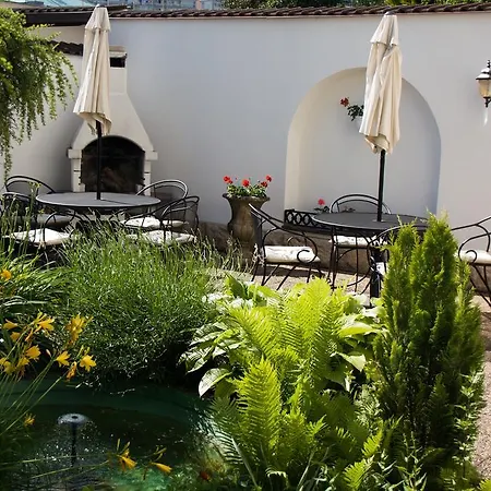 Hotell Excellent Prag