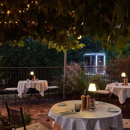 Nh Collection Hotel 4*