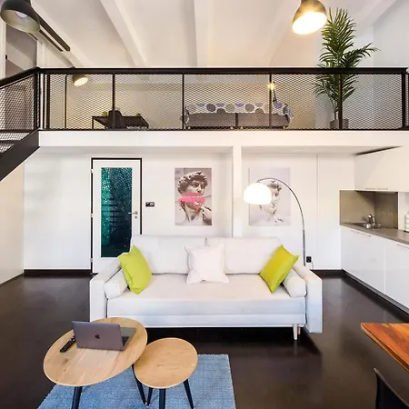 Apartment 2-level On Krizikova Near The Metro