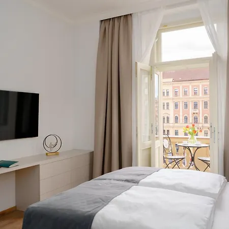 Lägenhetshotell Nobilis 4*