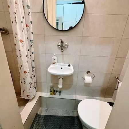 Apartment Swanky *
