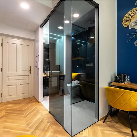 Apartment Modern Urban In The Center Of *