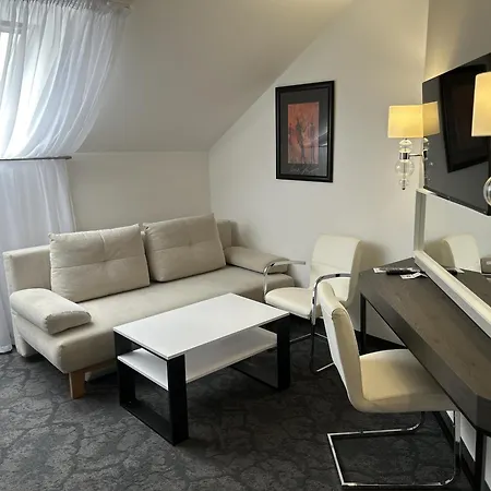 Máchova 3* Praga