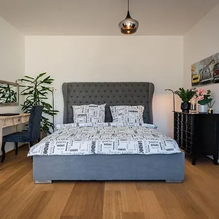 Apartment Romantic Wellness Prague