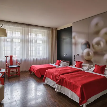 Hotell Perla 4*