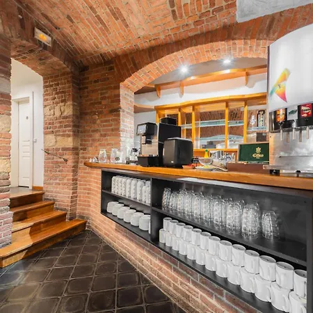 维多利亚酒店 酒店