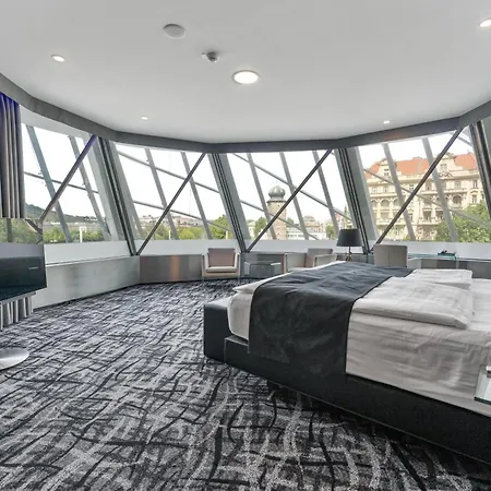Dancing House - Tancici Dum Praga