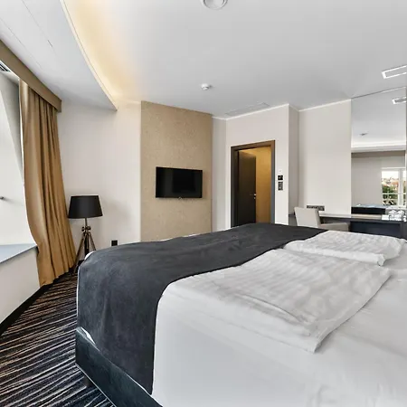Dancing House - Tancici Dum Hotel