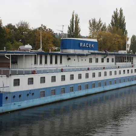 Racek Prague