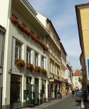 U Stare Pani - At The Old Lady Prag