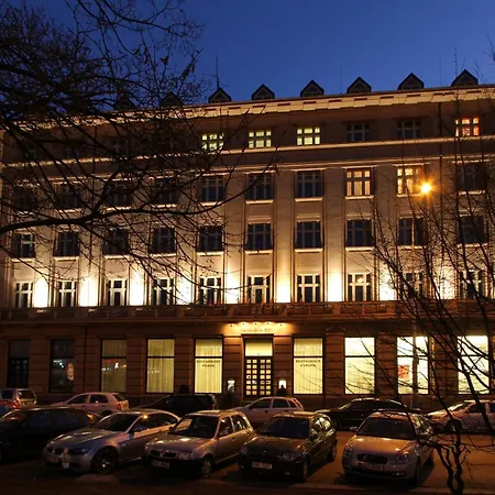 Hotel Dap 3*
