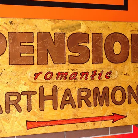 Hostel Artharmony & *