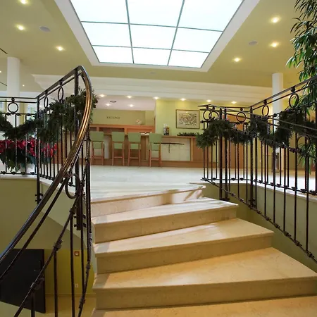 Otel Dolce 4*
