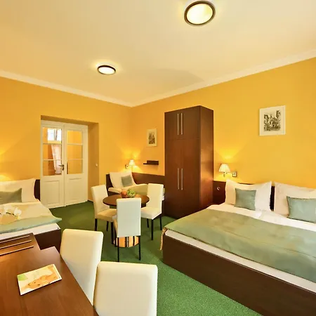 Hotel Martin 4*