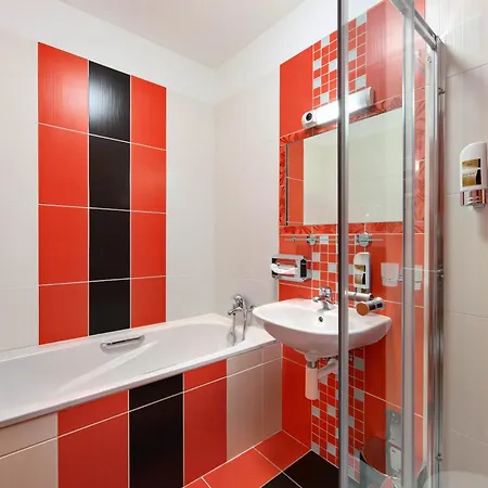 Hotel Martin 4*