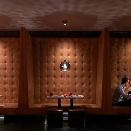 Отель Four Seasons 5*