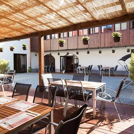 Hotel Restaurant Darwin Prague
