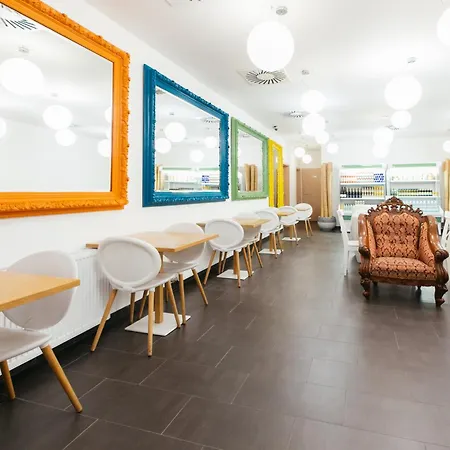 Hostel Mandarinka