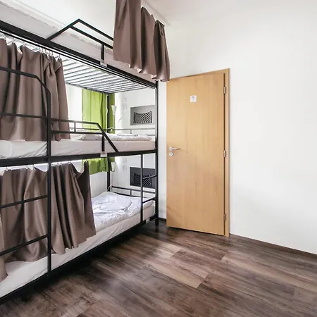 Hostel Mandarinka