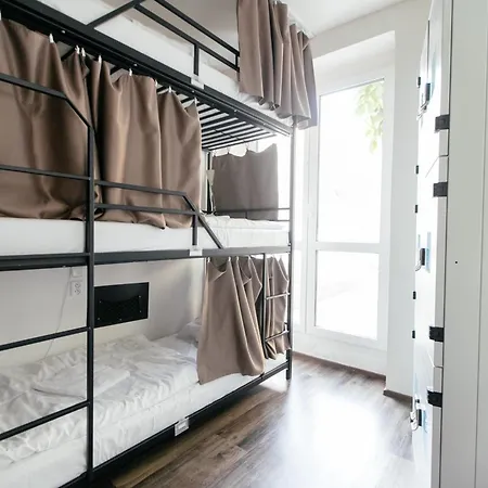 Hostel Mandarinka *