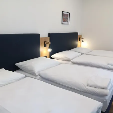Aparthotel Powder Tower *
