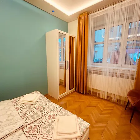 Moderni Na Hluboke V Praze - Idealni Pro 4