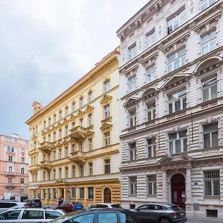 Apartment Tyrsova *