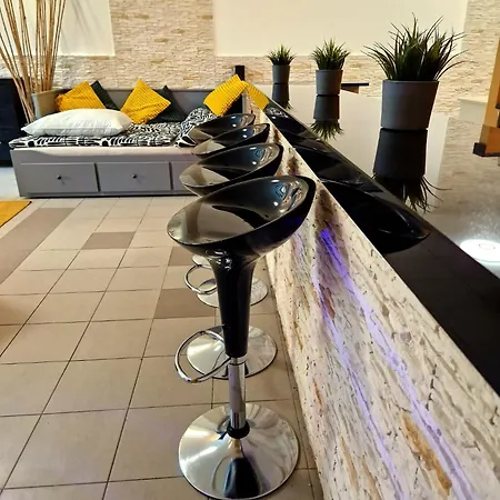 Apartment Design - Center *