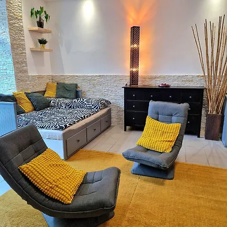 Apartment Design - Center