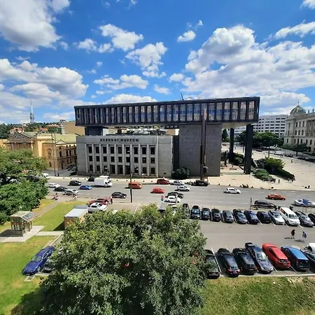 Apartment Romantic In The Center Of Prague