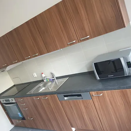 Apartment Newly Refurbished Prague
