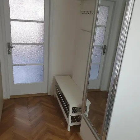 Apartment Newly Refurbished Prague