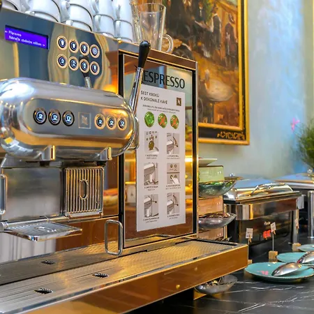 Kinsky Fountain Hotel Praga