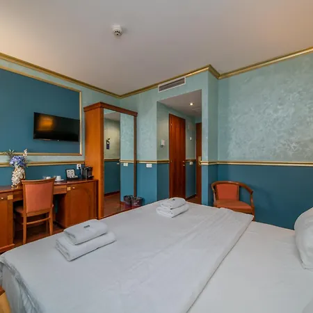 Kinsky Fountain 4* Praga