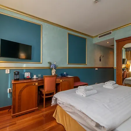 Hotel Kinsky Fountain Praga