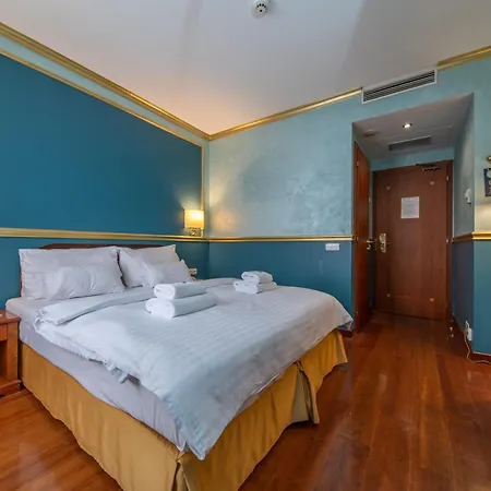 Hotel Kinsky Fountain Praga