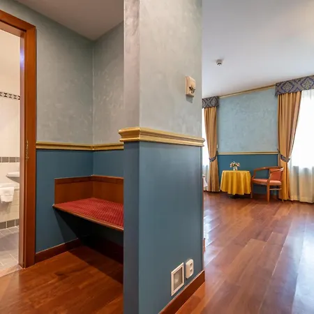Kinsky Fountain 4*