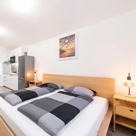 Apartament Borivojova 63 Praga