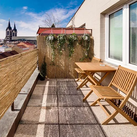 Floor With Terrace Prague