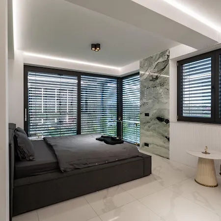 Villa Chandelier Sky Mansion - Express *