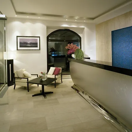 Design Merrion 4* Praha