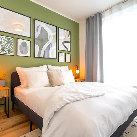 Stylish - Free Parking, Cinema, By Gravity * Prague