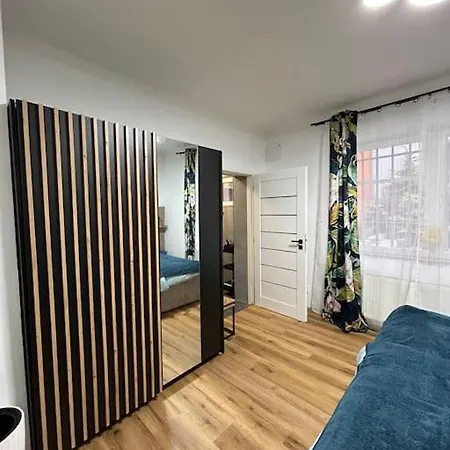 Prazsky S Dobrou Dostupnosti Apartment *