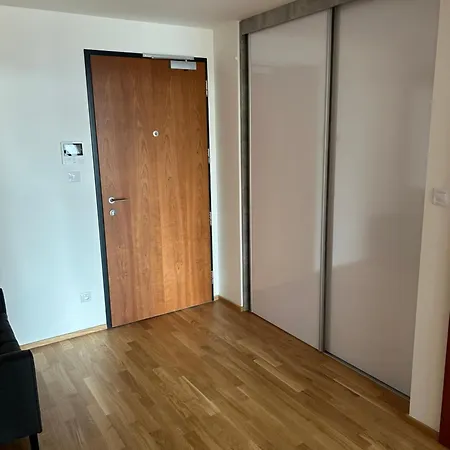 Apartament Smichov Andel Praga