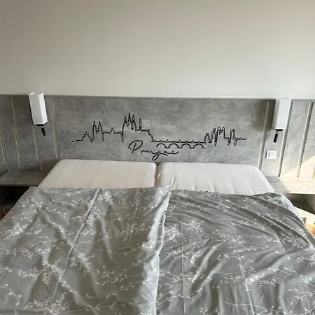 Apartament Smichov Andel *