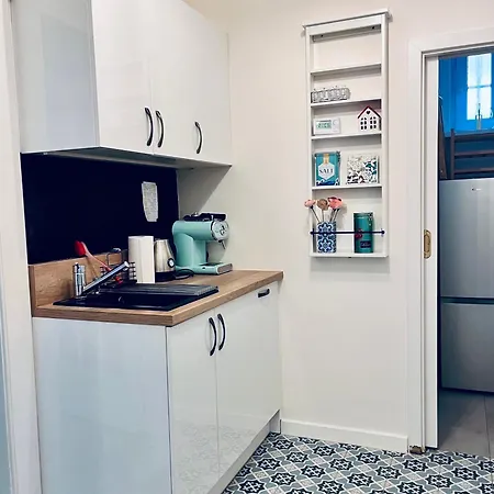 Moderni Na Hluboke V Praze - Idealni Pro 4 * Prague