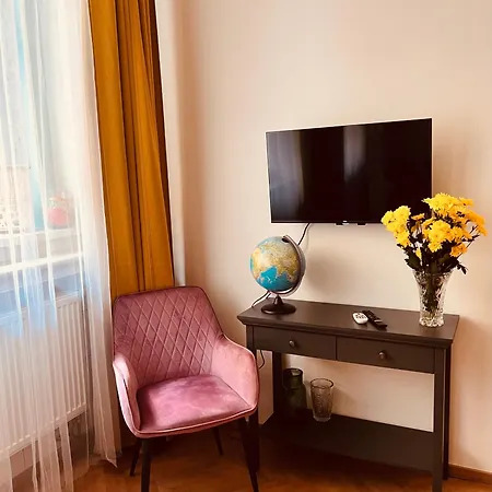 Apartment Moderni Na Hluboke V Praze - Idealni Pro 4 *