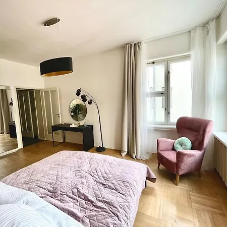 Apartment Spac In Old Town *