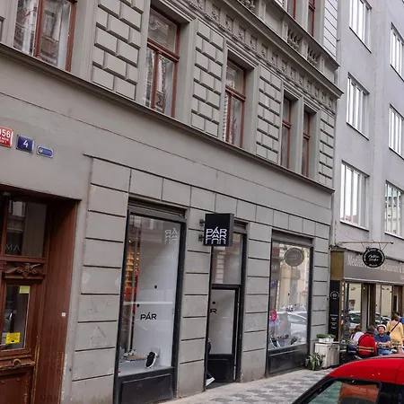 Apartment Cozy Close To Old Town Square