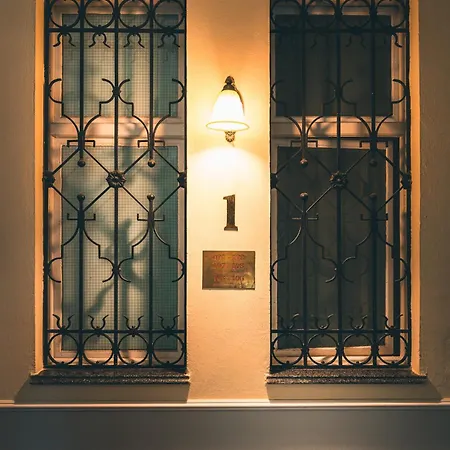 جوليان 4* براغ